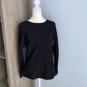 Cyrus black ribbed sweater. Size M.